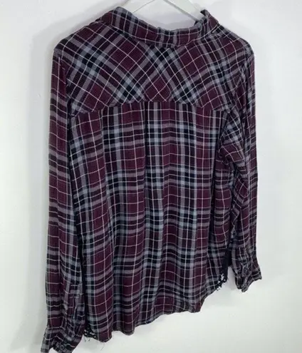 Torrid PLAID LACE INSET CAMP SHIRT  Black grey red