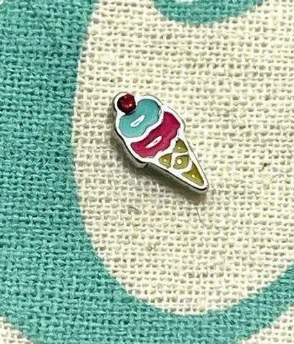 Origami Owl Living Lockets HTF Retired Original Ice Cream Cone Floating Charm