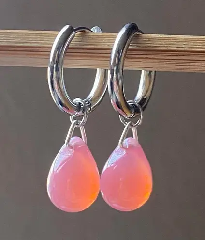 Handmade rose opaline teardrop Czech glass simple minimalist hoop earrings🩷