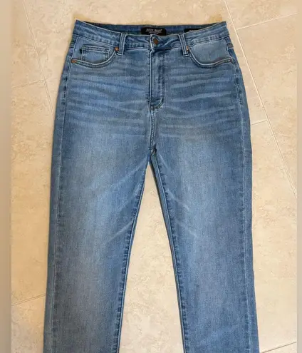 Judy Blue Women's Skinny Fit Blue Jeans Size 31