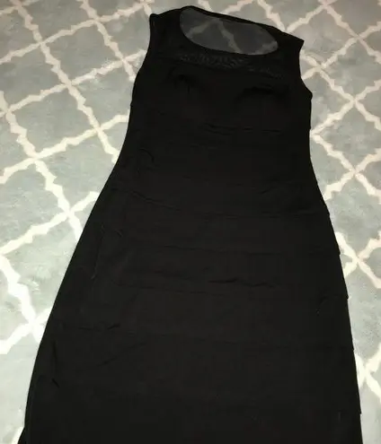 Enfocus Studio NWOT Black horizontal pleated dress