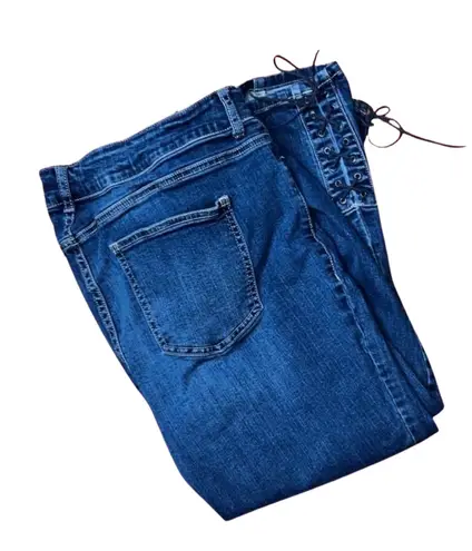 Maurice's Plus Size  Hi Rise Denim Capris Size 16 Waist 32