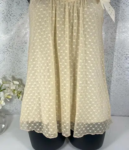 julie's closet Julie’s Closet Women’s Small Cream Sleeveless Tank Top Bow Accent Polka Dot