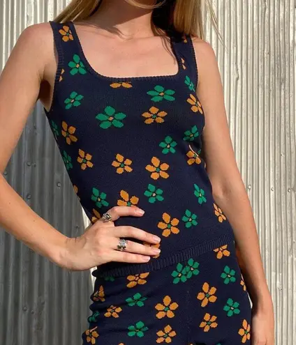 Green Retro Daisy Flower Knit Tank Top & Biker Shorts 2 Piece Set Size undefined