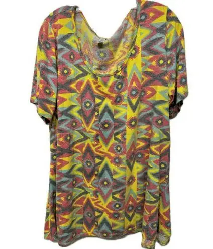 LuLaRoe  Simply Comfortable Short Sleeve Tee T-Shirt w. Aztec Design - Size 3XL