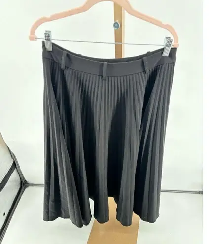 ZARA  black pleated long skirt size large