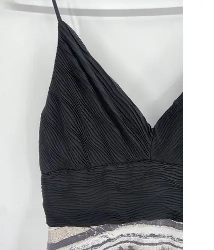 Badgley Mischka Neutral Black Striped Sleeveless V-Neck Hi-Low Gown Size 2