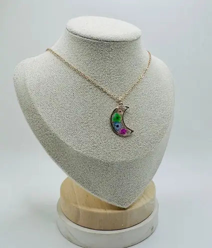 Spring theme Necklace and Bracelet Duo Pink