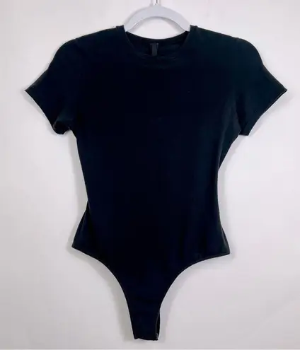 SKIMS  Cotton Jersey T-shirt Bodysuit in Soot Black Size Medium