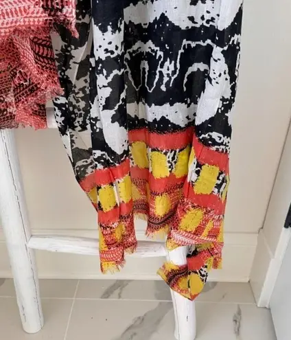 Sandy and Sid Lightweight Patterned Wrap Coverup One Size Fits All Black