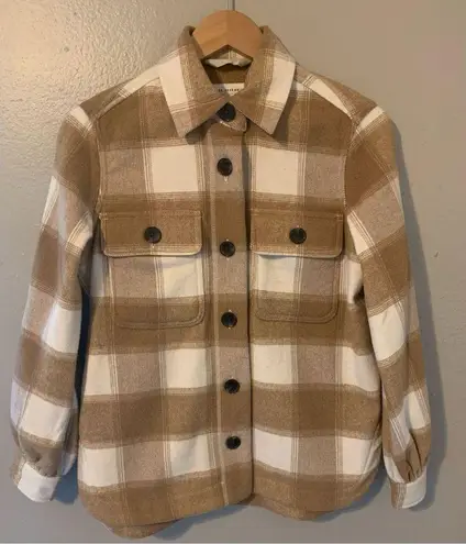 Free assembly Tan and cream color Shacket XS