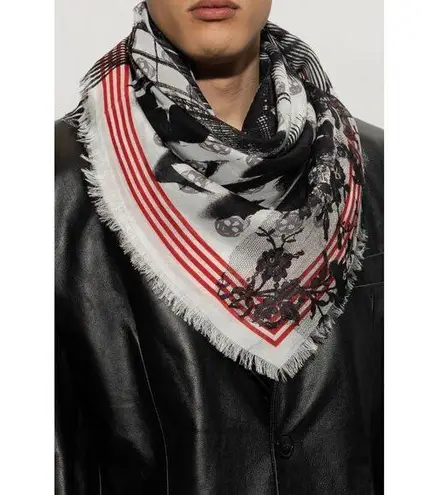 Alexander McQueen Skull Print Scarf – Red / Black / White – 100% Modal – NWT