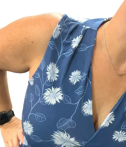 41Hawthorn SMALL PETITE Gabriella V