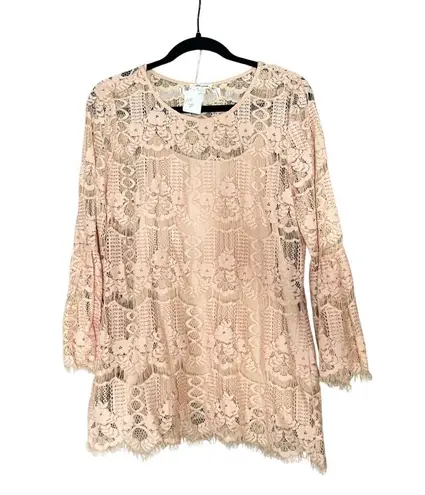 Ultra Pink Lace Blush top with cami size Large