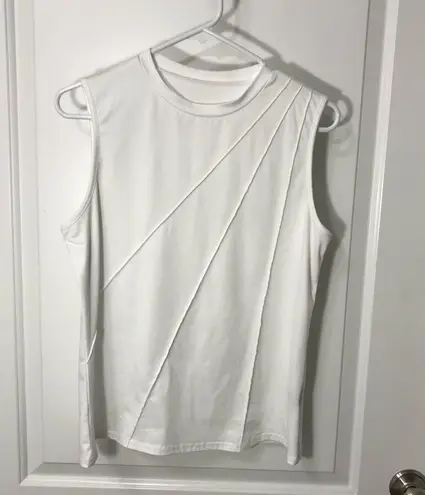 Shein White Pleated Sleeveless Crew Neck Tank Top EUC Size 10