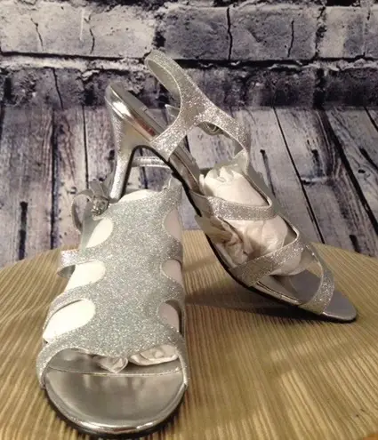 Aphrodite Cute Silver  Touch Ups High Heeled Sandals✨🎁🎄