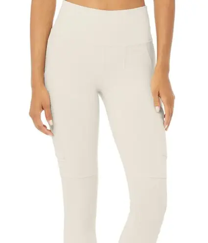 Alo yoga cream high waisted cargo leggings Size XXS - $85