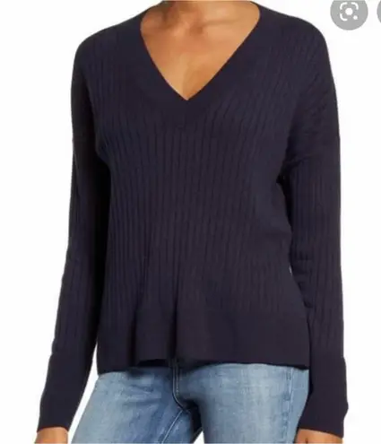 Treasure & Bond Treasure & Bond Navy Knit V-neck Long Sleeve Sweater Size XS NEW