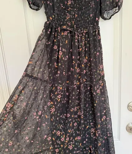 Slate + Willow
Puff Sleeve Smocked Dress