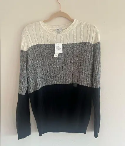 kim rogers NWT  M Colorblock Crew Neck Black White Sweater