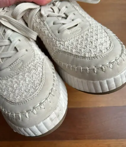 DV by Dolce Vit Dolce Vita Chunky Platform Sneaker 