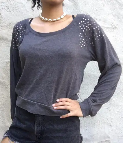 Forever 21 Gray Sweater T-shirt