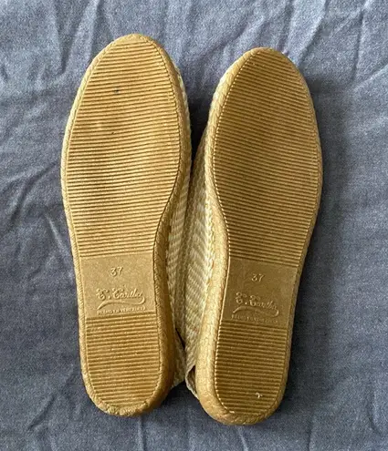 Handmade beige slip on evil eye shoes Size 6.5