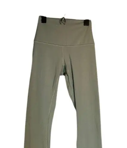 Lululemon Sage Green High Rise 25" Align Leggings NULU Women Sz 0