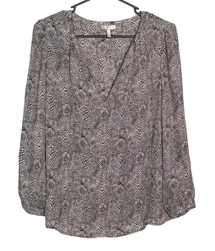Joie  Women's Black Gray Silk Snake Print Long Sleeve Blouse‎ Top Size S - Image 1