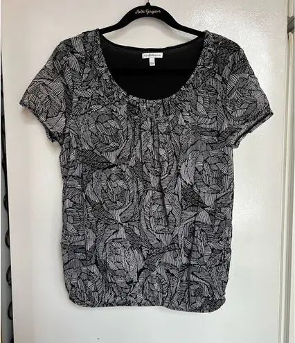 Croft & Barrow Croft & Borrow Patterned Woman’s Blouse Size Large thumbnail 1