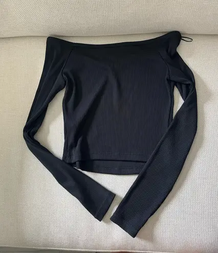 Alexander Wang Chain Embellished Off the Shoulder Black Long Sleeve Top