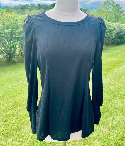 Status by Chenault Black Knit Puffed Sleeve Pullover