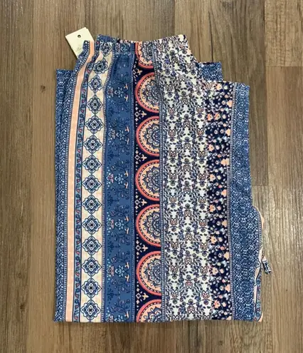 Ultra Flirt Cropped Wide-Leg Pants Medium