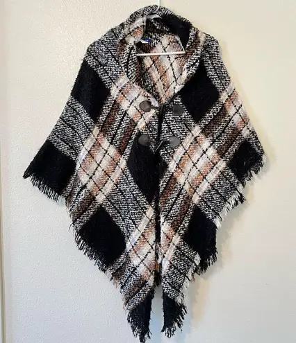 Apt. 9 Black and Tan Two Button Cold Weather Poncho Blanket Shawl One Size Soft Cozy