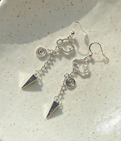 Handmade funky grunge punk street style swirl cloud spiky unisex chain dangle earrings ⭐️🍃🌀