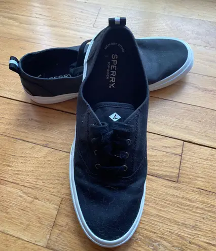 Sperry Sneakers