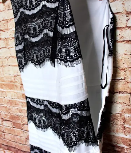 Felicity and Coco | White Black Lace Bodycon Dress