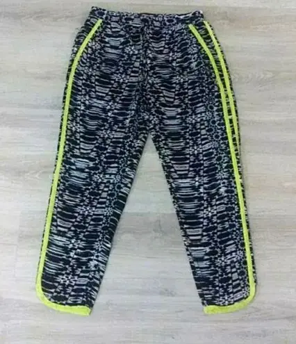 Ny Collection heathered black yellow side stripe lightweight athletic pants