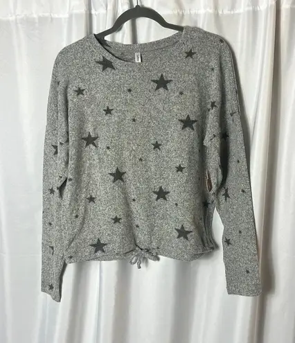 Love Charm Grey Star Print Long Sleeve Pullover Sweater Size L