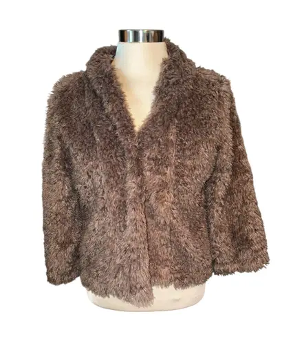 Dylan jacket cropped style 3/4 sleeve length 1 snap buttton fuzzy soft Sz small