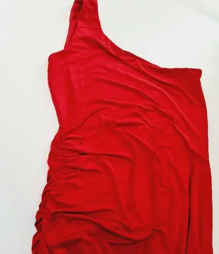 REMI x REVOLVE Gigi Maxi Dress in Cherry Red Large