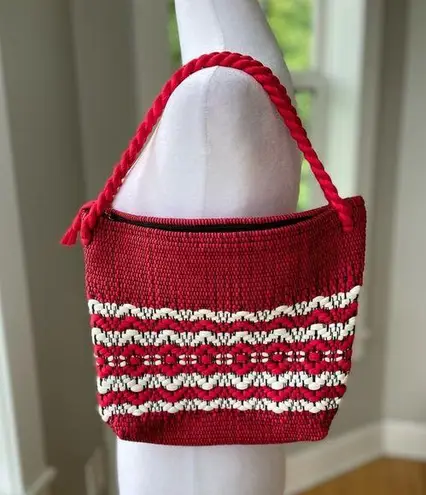 Vintage Handmade Red Black White Woven Fisherman Bag Rope Handles Brass Zipper