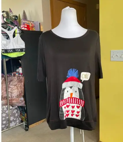 secret treasures Women's Black Red White Penguin Chill Pajama Top S