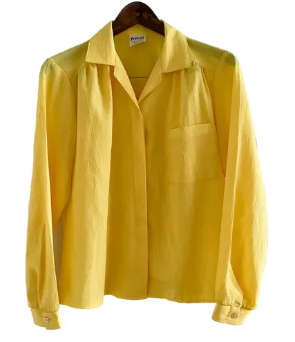 Vintage bright yellow light crinkle texture button down blouse size medium M