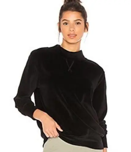 Year Of Ours Mock Neck Sweatshirt In Black