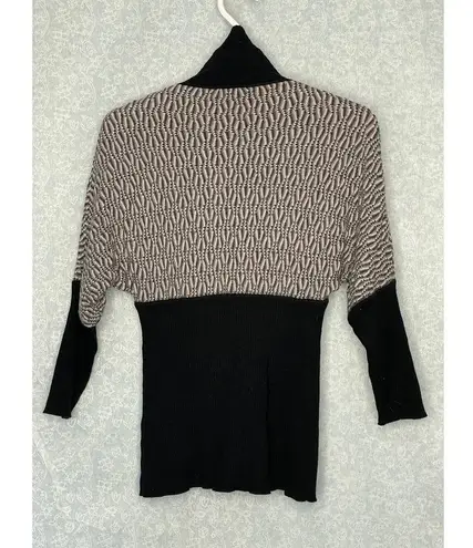 Karen Millen Black Gray Mock Neck Snap Front Dolman Sleeve Knit Top Size 2