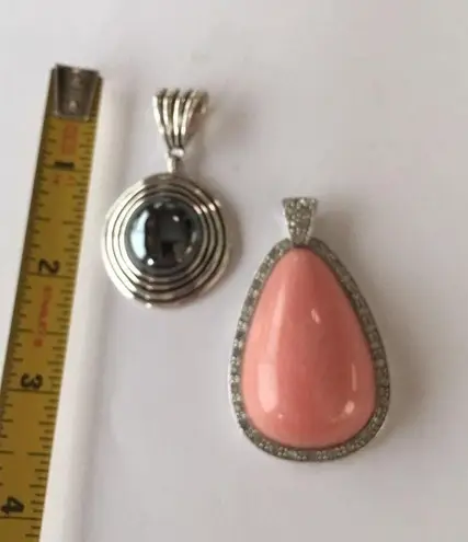 Lot Of 2 Women's Costume Pendants Vintage Modern Both Are Signed 1 Is Avon
