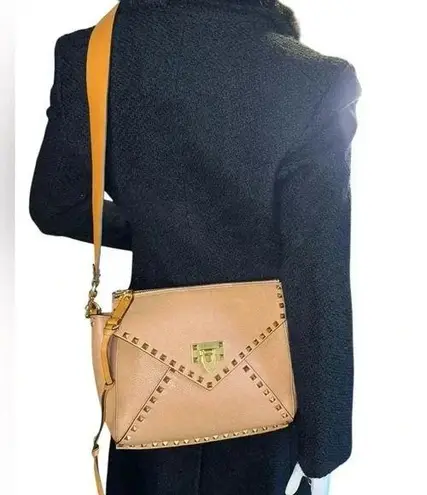 Valentino Garavani Vitello Rockstud Hype Shoulder Bag.