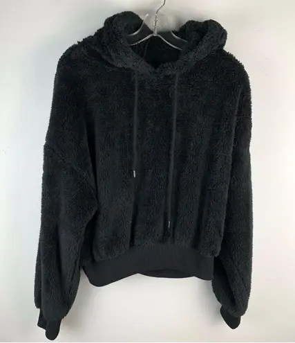 Forever 21 Black Hooded Sherpa Fleece Teddy Cropped Long Sleeve Plush Hoodie