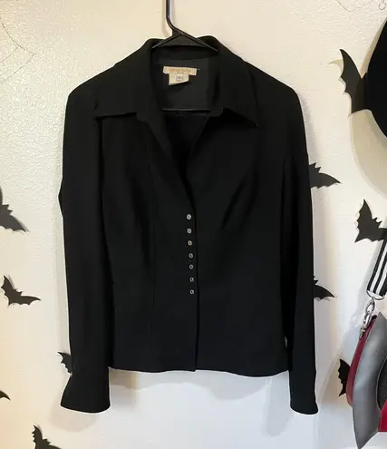 Vertigo Paris Vintage black snap button down top